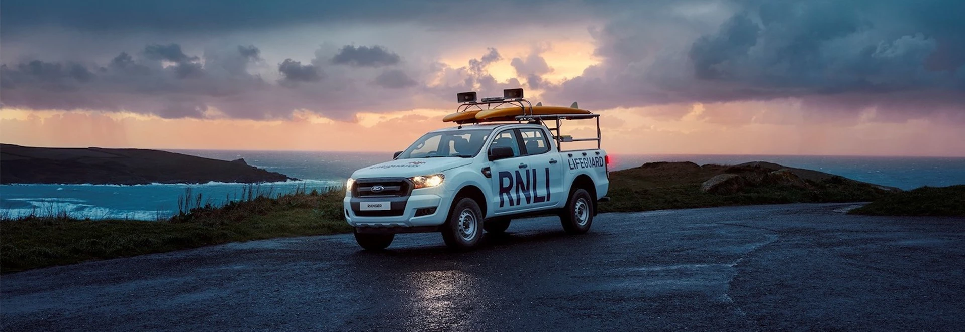 Ford signs vehicle deal with RNLI